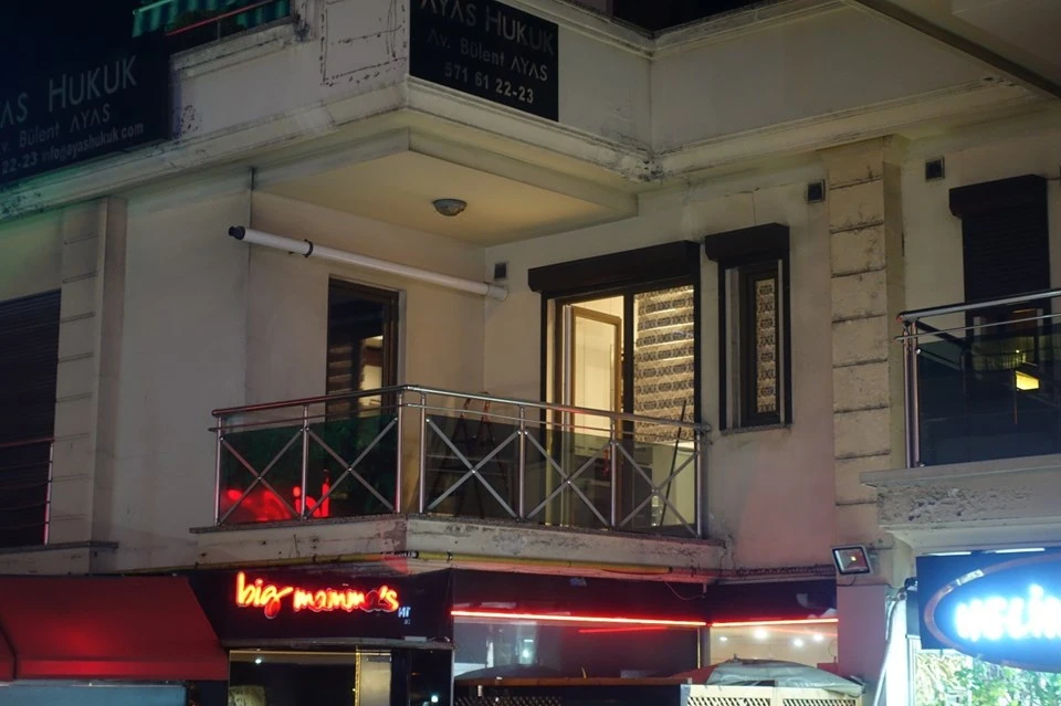 Azerbaycanlı iş adamı ofisinde öldürüldü